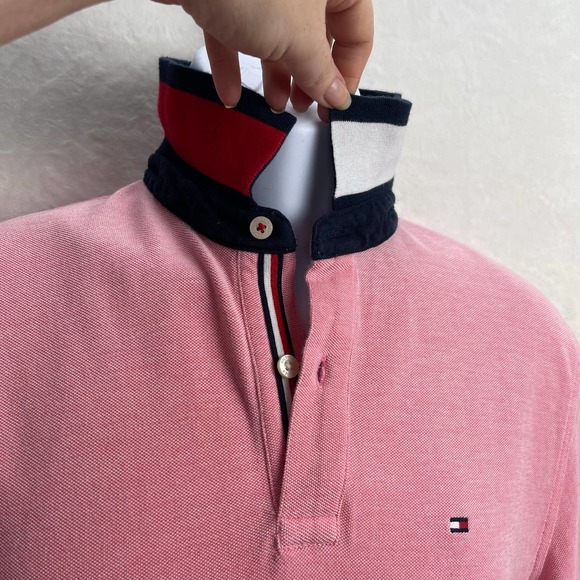 Tommy Hilfiger Custom Fit Salmon Pink Polo with Contrasting Logo Collar Medium - Picture 9 of 10